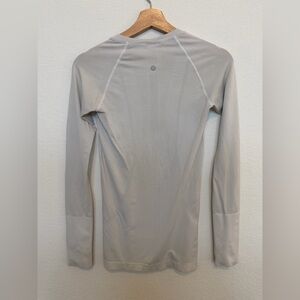 Lululemon Swiftly Tech Long Sleeve Shirt White Size 4